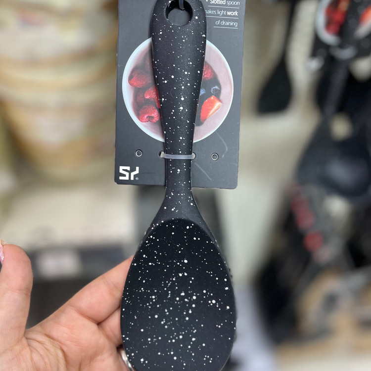 کفگیر ملاغه و ابزارهای اشپزی تک برندshengya شنگیا وارداتی