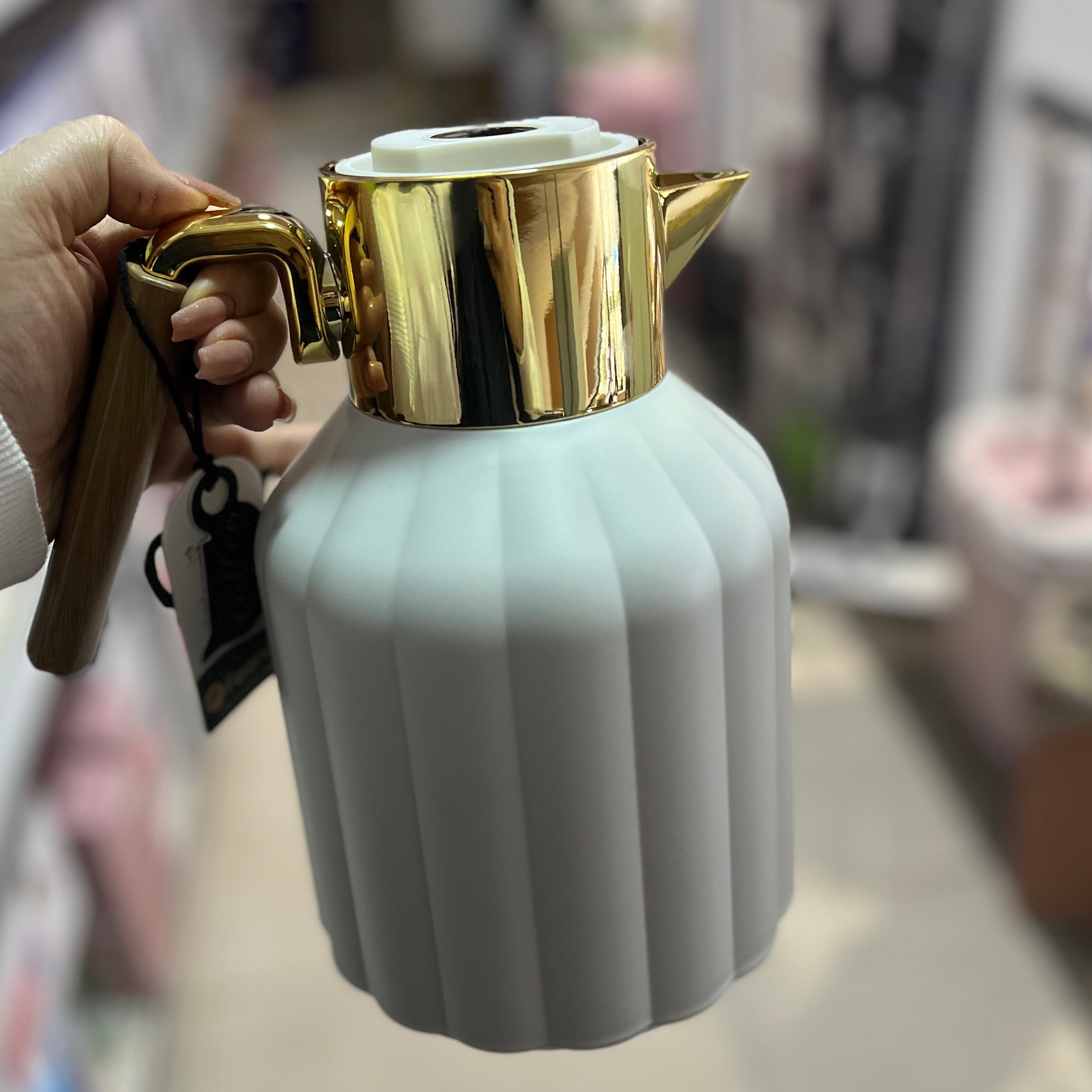 فلاسک دسته چوبی feenik حجم یک لیتر